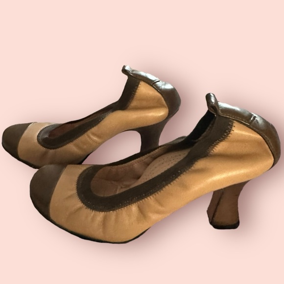ANYI LU Black Suede and Blush Patent Pump SALE EU 38.5